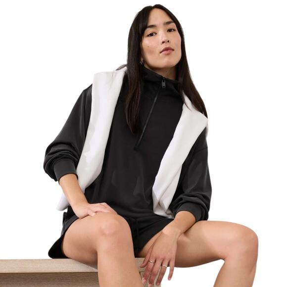 Athleta Seasoft 1/4 Zip Bubble Hem Sweatshirt Black Size Medium - Picture 9 of 11